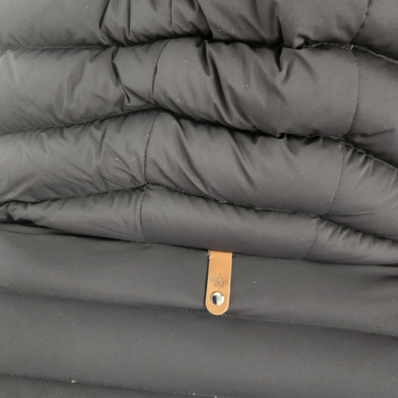 MACKAGE Black Puffer Coat P/S ⭐️🎉🏆HOST PICK🎉🏅✨️ - Picture 11 of 16